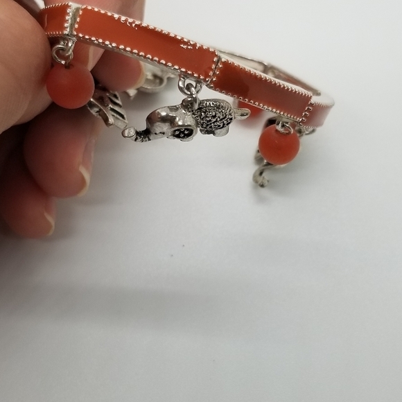 silver orange stretch bracelet with elephants - Picture 2 of 5